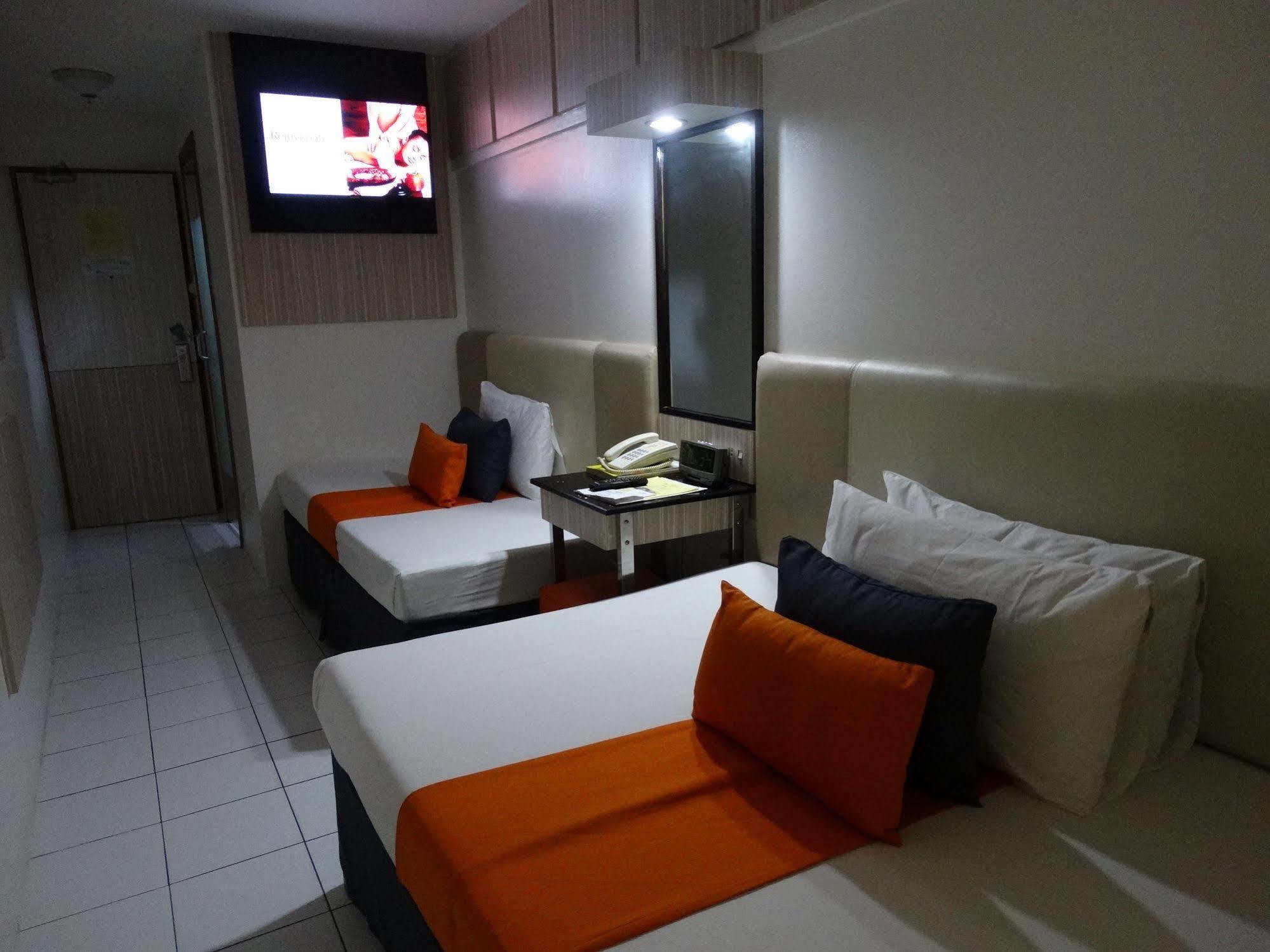 Hostel 1632 Manila Dış mekan fotoğraf